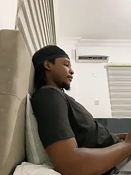 finefinance online show from November 4, 2025, 4:06 pm