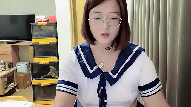 Tw Angellovers online show from October 10, 2025, 2:16 pm