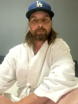 RyanRitchie online show from November 22, 2025, 9:58 pm