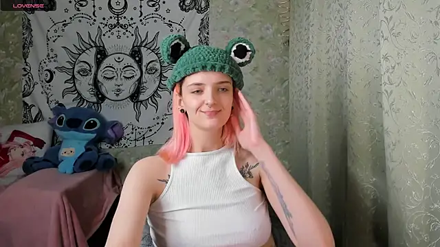 Cutie Adelia online show from January 4, 2025, 12:59 pm