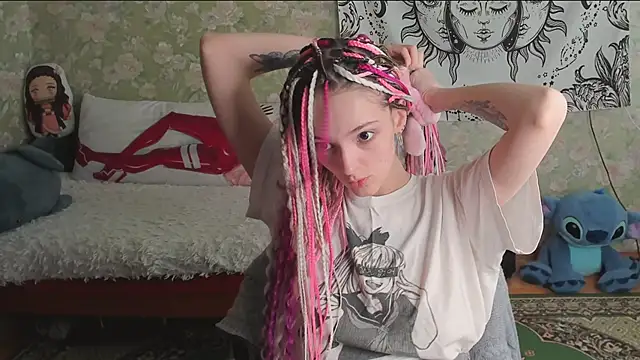 Snapshot of Cutie_Adelia chatting on June 14, 2026, 8:49 am Cutie Adelia online show from June 14, 2026, 8:49 am