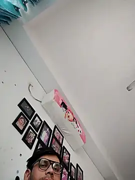 alex78265 online show from November 9, 2025, 11:41 am