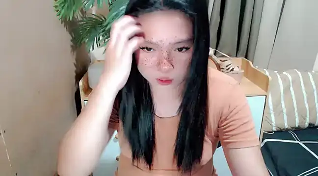 Snapshot of UrFuckingSweet_Angelxxx chatting on March 21, 2025, 11:12 am UrFuckingSweet Angelxxx online show from March 21, 2025, 11:12 am