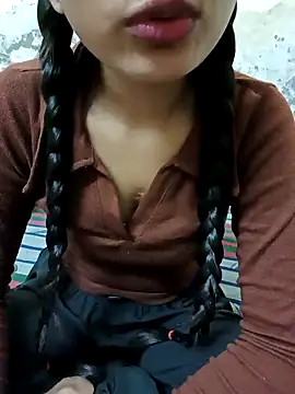 Nupur 69 online show from March 4, 2025, 7:43 pm