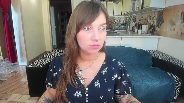Snapshot of StacyTigerr chatting on July 9, 2026, 1:15 pm StacyTigerr online show from July 9, 2026, 1:15 pm
