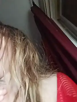 Dettybitch40 online show from February 7, 2026, 7:39 pm