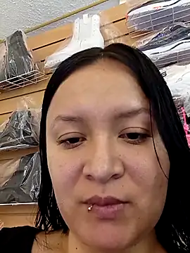 Arisha34 online show from November 9, 2025, 3:10 pm