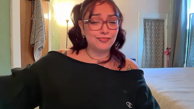 nativepumpkin95 online show from April 4, 2026, 10:51 pm