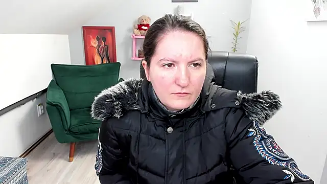 Snapshot of ChloeHottyX chatting on December 19, 2024, 3:29 am ChloeHottyX online show from December 19, 2024, 3:29 am