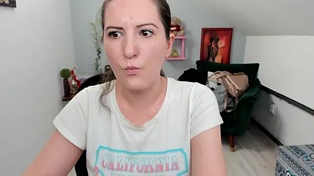 Snapshot of ChloeHottyX chatting on March 19, 2025, 10:55 am ChloeHottyX online show from March 19, 2025, 10:55 am