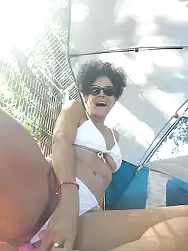 LightedWoman online show from January 9, 2025, 5:34 am