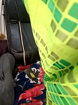 Tamil-hotwife online show from October 8, 2025, 5:32 pm