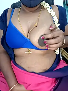 Snapshot of Tamil-hotwife chatting on February 20, 2026, 6:30 pm Tamil-hotwife online show from February 20, 2026, 6:30 pm