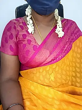 Snapshot of Tamil-hotwife chatting on March 4, 2026, 6:36 pm Tamil-hotwife online show from March 4, 2026, 6:36 pm