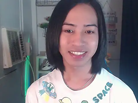 Snapshot of Lemonadexxx chatting on November 28, 2025, 7:05 pm Lemonadexxx online show from November 28, 2025, 7:05 pm