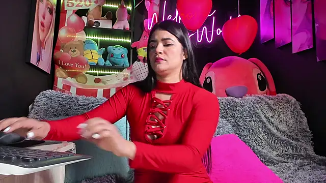 Emilyjhonson 01 online show from February 5, 2025, 2:48 pm