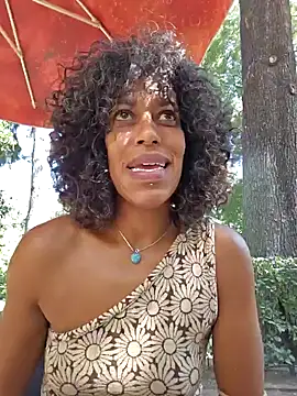 Goldenlace online show from September 9, 2025, 10:59 am