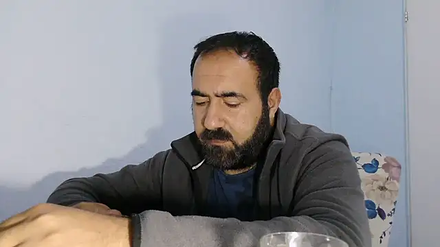 ZYXEL353 online show from October 18, 2025, 10:10 pm