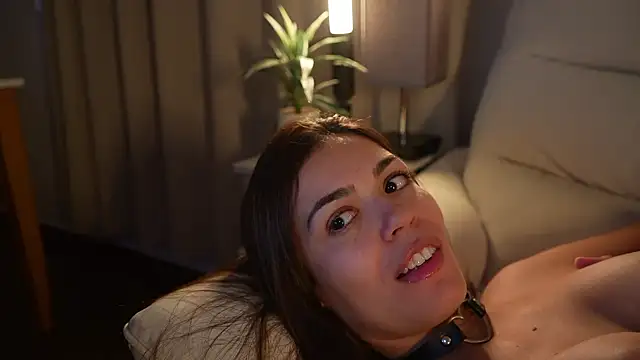 couplemylove2 online show from October 7, 2025, 5:04 am