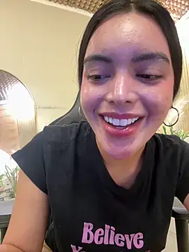 Snapshot of HotstuffCherrySummer chatting on May 20, 2026, 11:38 am HotstuffCherrySummer online show from May 20, 2026, 11:38 am