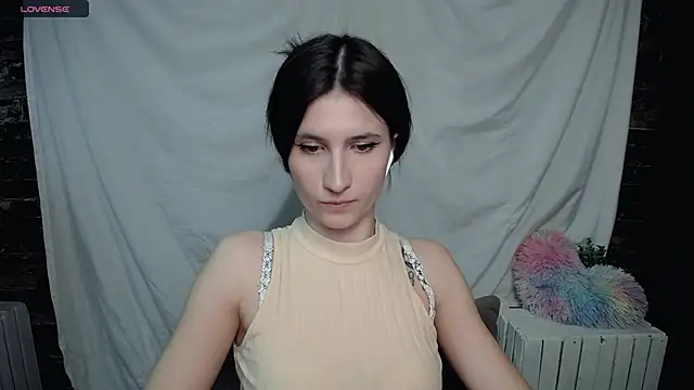 MaryEm976 online show from March 23, 2025, 8:37 am