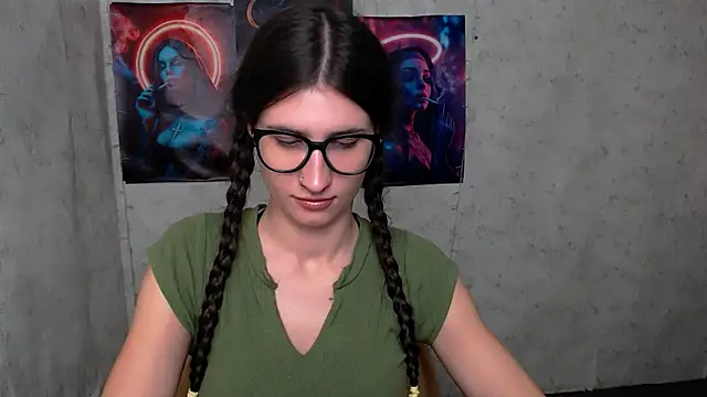 MaryEm976 online show from October 18, 2025, 7:53 am