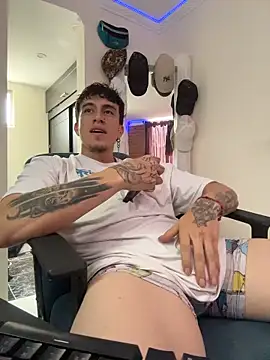 strongboy  online show from February 20, 2026, 5:57 pm