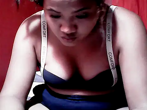 Sexiest quen online show from September 20, 2025, 3:13 pm