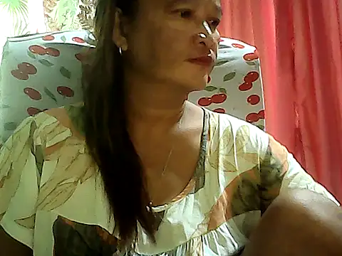 Snapshot of hott_scarlett chatting on May 9, 2026, 11:10 pm hott scarlett online show from May 9, 2026, 11:10 pm