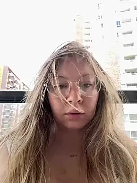 Darling XXX online show from July 17, 2026, 6:02 pm