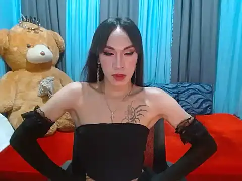 xxSexyBitch69xx online show from December 24, 2024, 9:17 am