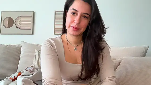 SissiVienna online show from March 13, 2026, 6:31 am