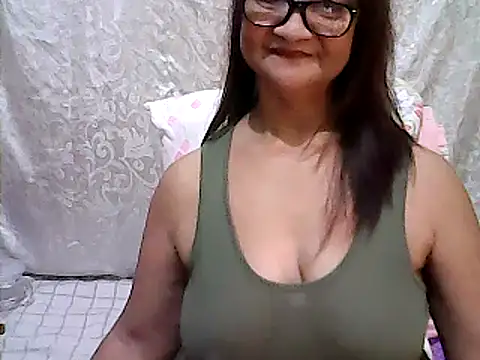 ScorpionLove12 online show from December 8, 2024, 5:33 pm