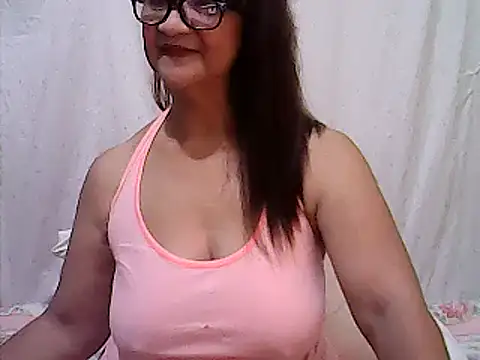 ScorpionLove12 online show from February 16, 2025, 1:38 pm