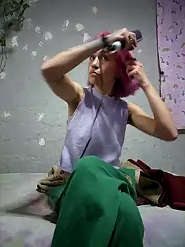 fablob23 online show from March 11, 2025, 9:45 am