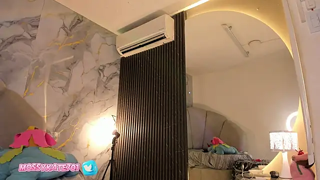 Katemoss70 online show from February 23, 2025, 5:34 am