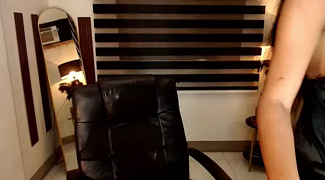 SarahAmber online show from January 24, 2025, 6:46 am