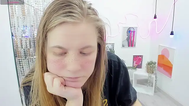 JadeSoft online show from February 27, 2025, 3:36 am