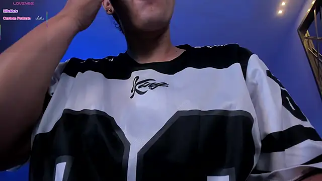 MartinnaBonnet online show from November 21, 2025, 10:14 am