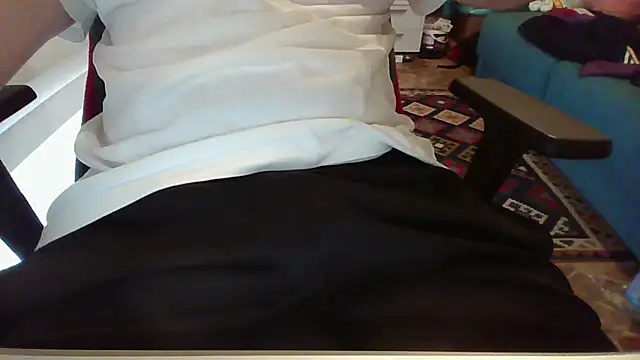 Snapshot of alessexxx24 chatting on September 25, 2025, 8:07 am alessexxx24 online show from September 25, 2025, 8:07 am