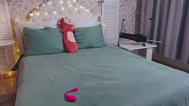 Wendy-Darling online show from February 24, 2026, 1:25 am