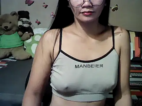 Mia Rein online show from January 19, 2026, 2:10 pm