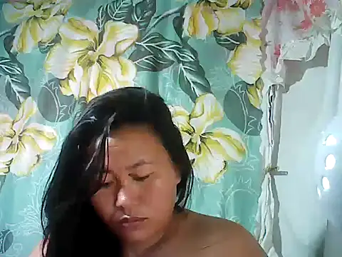 Sexyhorney4u online show from September 26, 2025, 5:06 pm