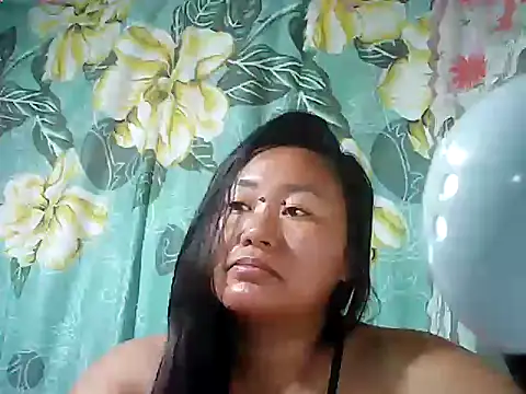 Sexyhorney4u online show from October 5, 2025, 9:34 pm