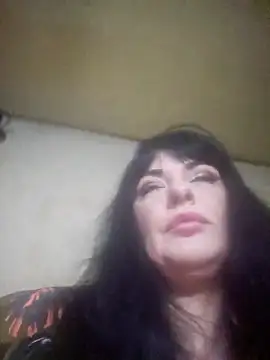 Flo Sandra online show from April 21, 2026, 7:03 am