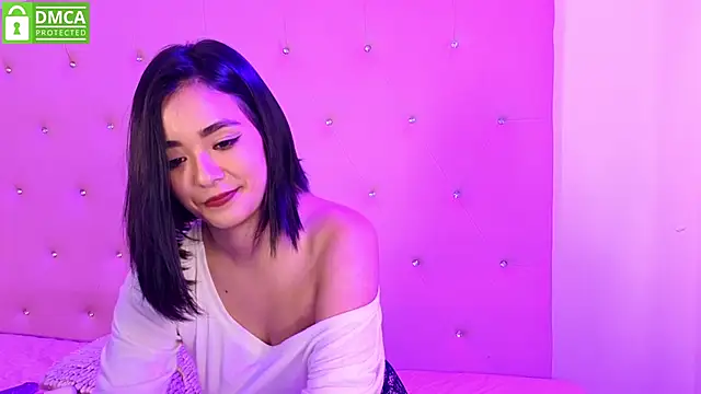 Ivy Gail online show from April 24, 2026, 4:37 am