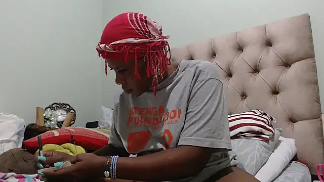 caramelqueen11 online show from January 21, 2025, 11:55 pm