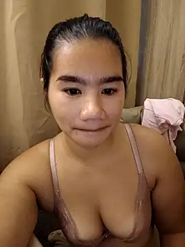 Kissy07 online show from February 16, 2026, 10:50 pm