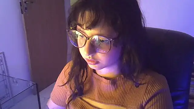 myamillor online show from December 7, 2024, 10:39 pm