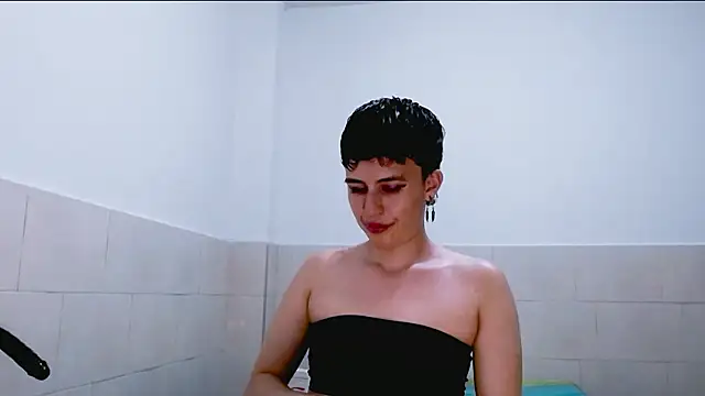 Cocain Atenea online show from April 16, 2026, 12:55 am